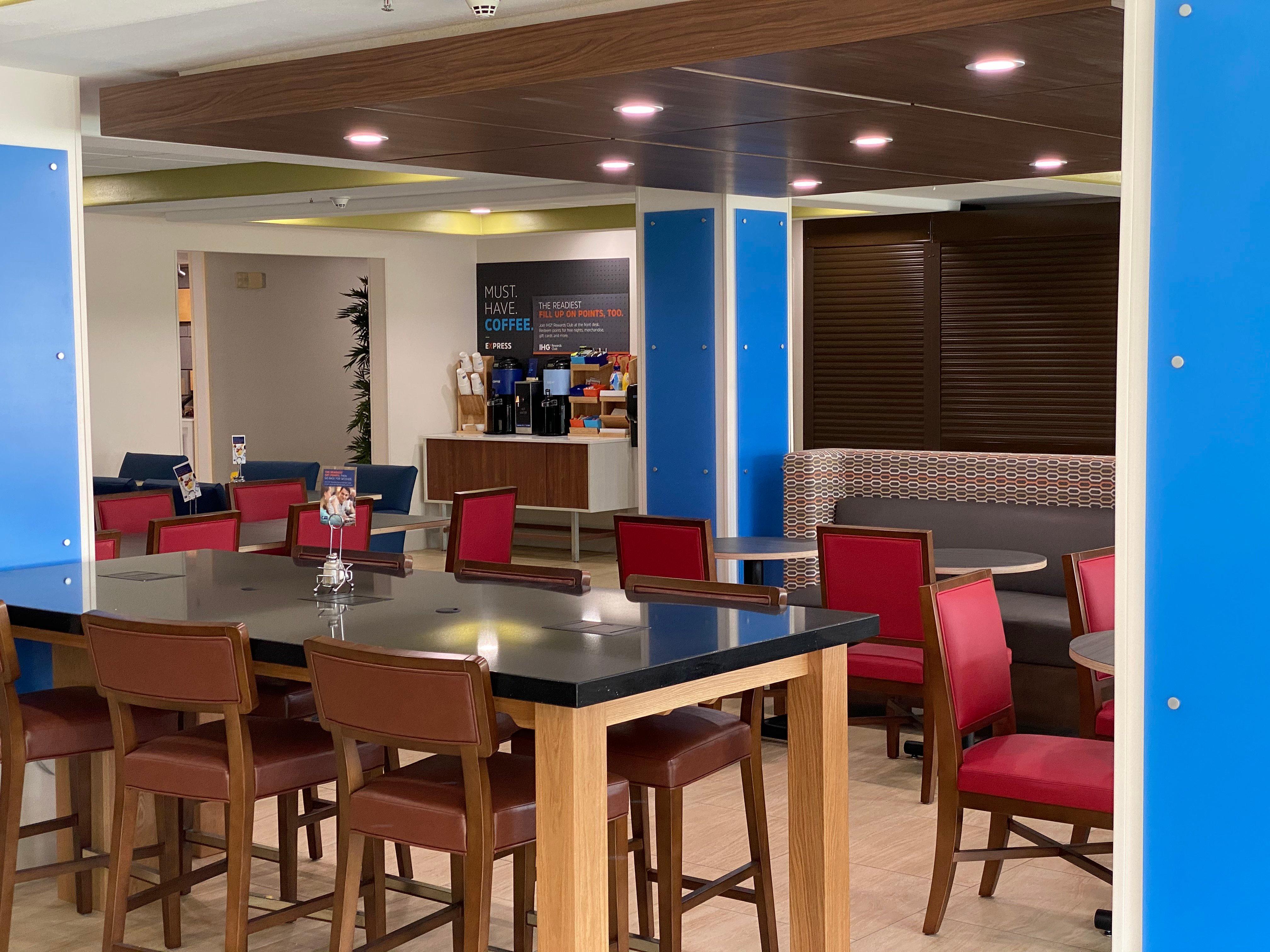 Holiday Inn Express Hotel & Suites Jacksonville-Blount Island By Ihg Exterior foto