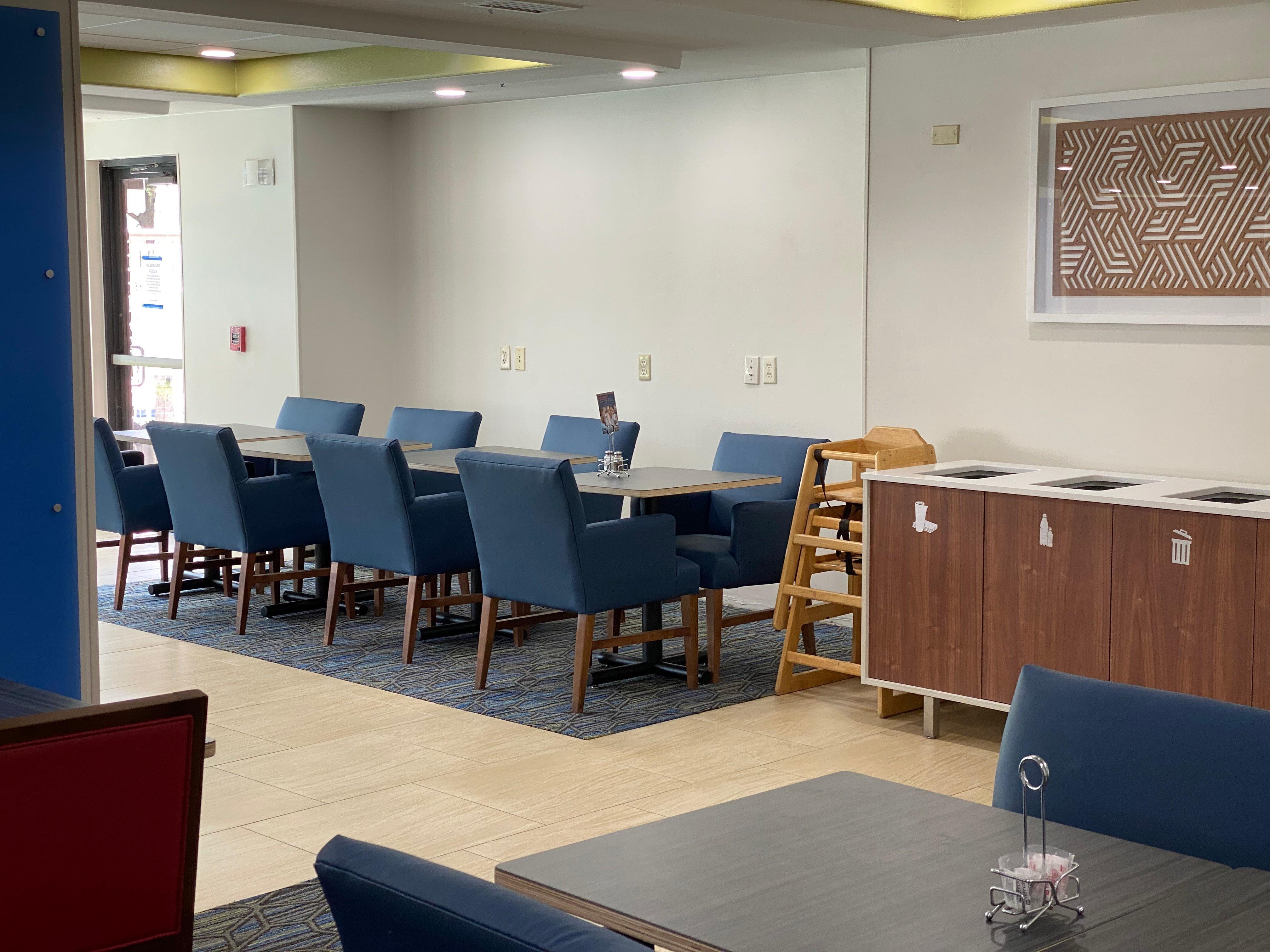 Holiday Inn Express Hotel & Suites Jacksonville-Blount Island By Ihg Exterior foto